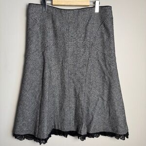 LeComte Women's 12 Wool/Silk Midi Skirt Lace Trim Gray/Black Flare‎ Lined